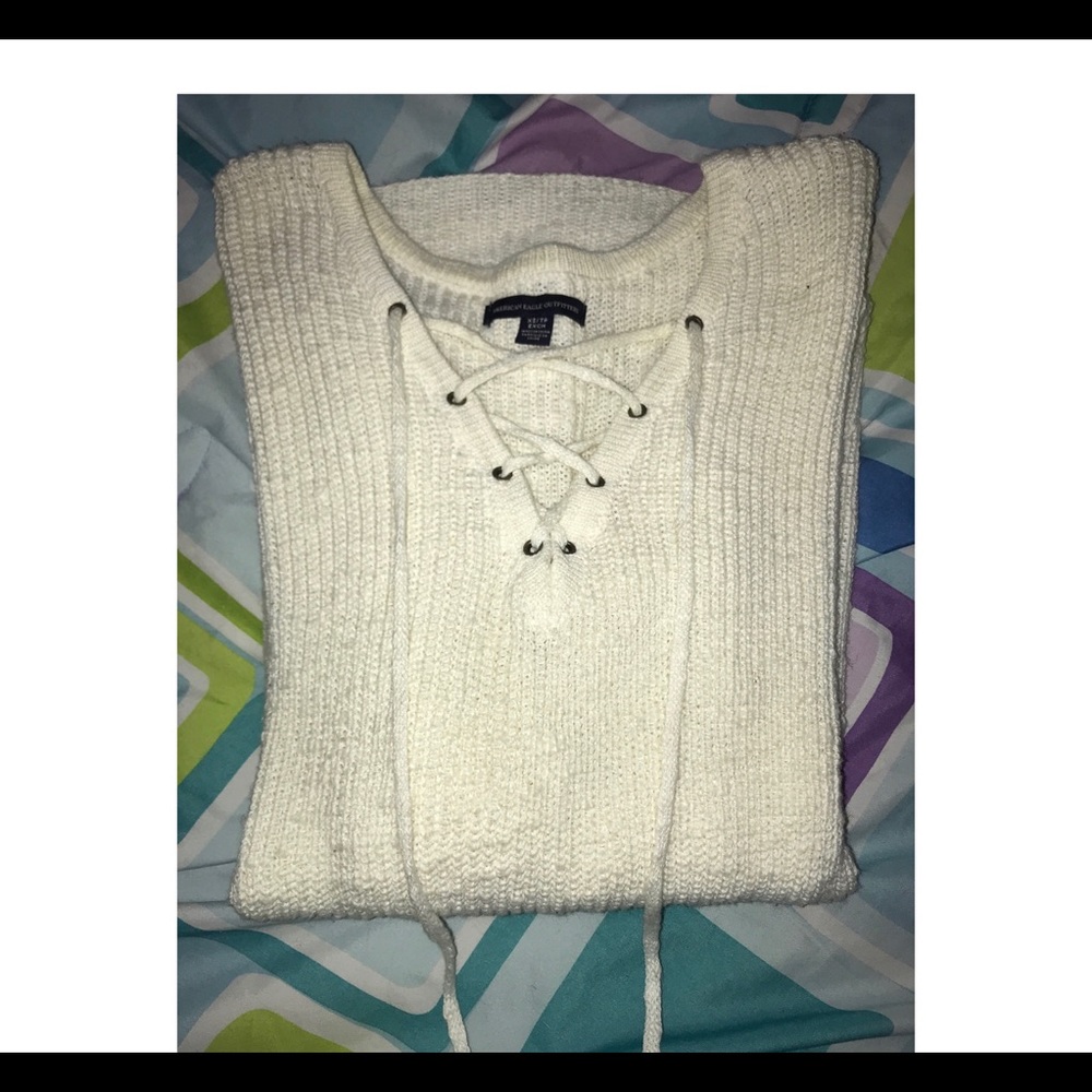 American Eagle sweater
